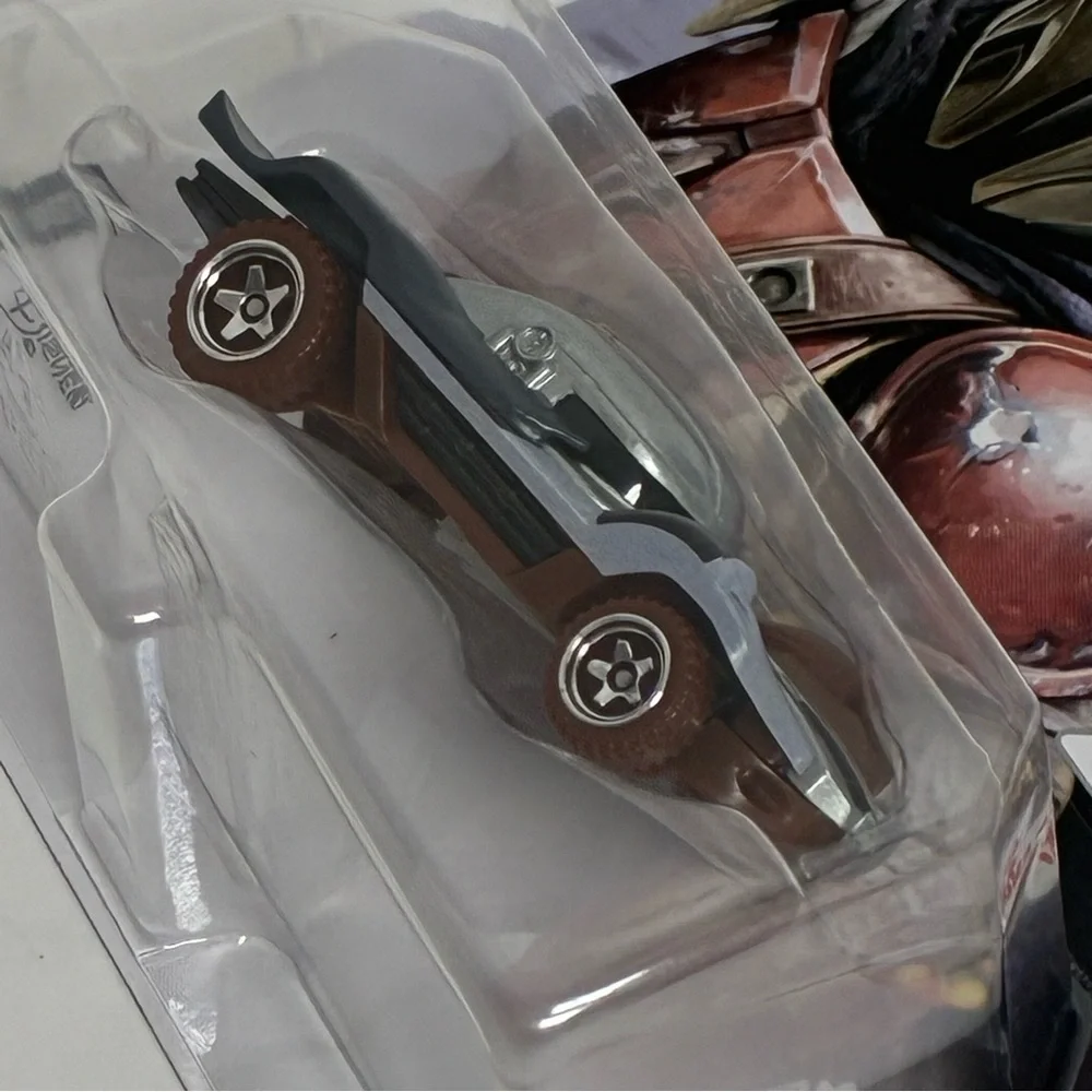 HOT WHEELS CHARACTER CARS 2021 STAR WARS THE MANDALORIAN DIECAST